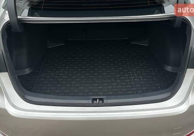 Серый Тойота Королла, объемом двигателя 1.6 л и пробегом 2 тыс. км за 26134 $, фото 9 на Automoto.ua