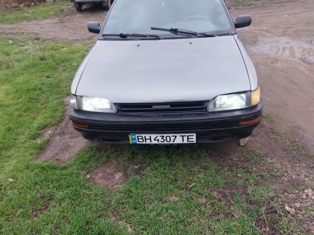 Сірий Тойота Королла, об'ємом двигуна 1.8 л та пробігом 3 тис. км за 950 $, фото 5 на Automoto.ua