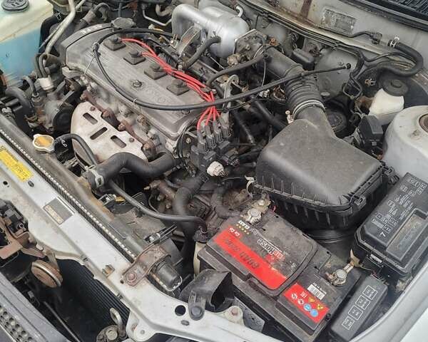 Серый Тойота Королла, объемом двигателя 1.33 л и пробегом 289 тыс. км за 3600 $, фото 6 на Automoto.ua