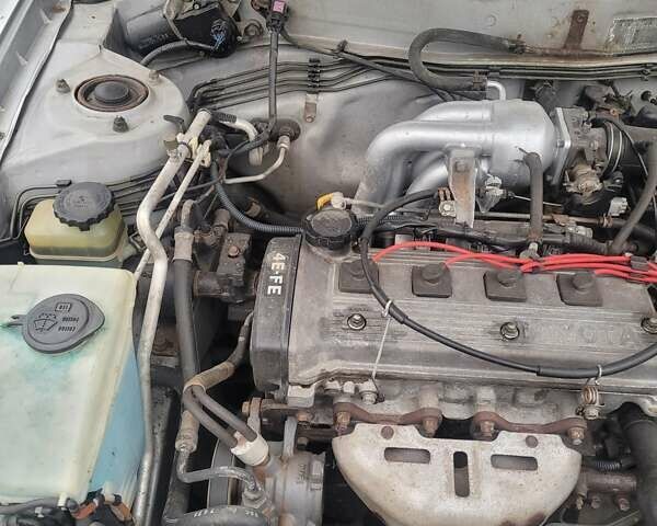 Серый Тойота Королла, объемом двигателя 1.33 л и пробегом 289 тыс. км за 3600 $, фото 7 на Automoto.ua