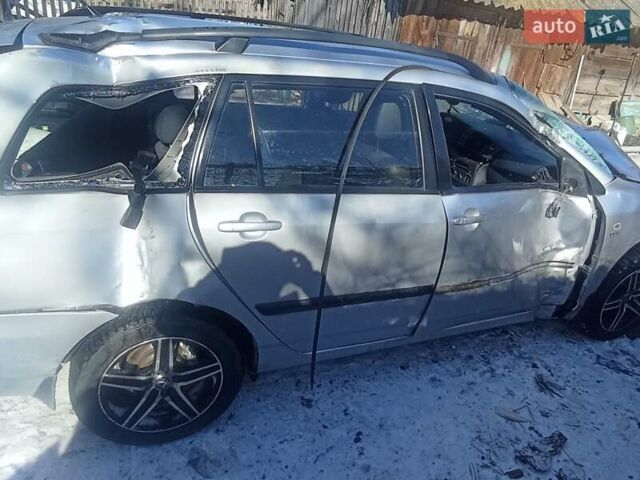 Сірий Тойота Королла, об'ємом двигуна 1.4 л та пробігом 258 тис. км за 1600 $, фото 1 на Automoto.ua