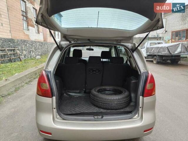Серый Тойота Королла, объемом двигателя 1.79 л и пробегом 284 тыс. км за 5500 $, фото 5 на Automoto.ua