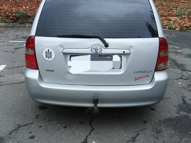 Серый Тойота Королла, объемом двигателя 2 л и пробегом 345 тыс. км за 2000 $, фото 5 на Automoto.ua