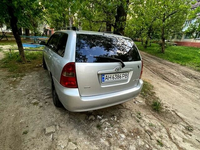 Серый Тойота Королла, объемом двигателя 2 л и пробегом 349 тыс. км за 4500 $, фото 4 на Automoto.ua