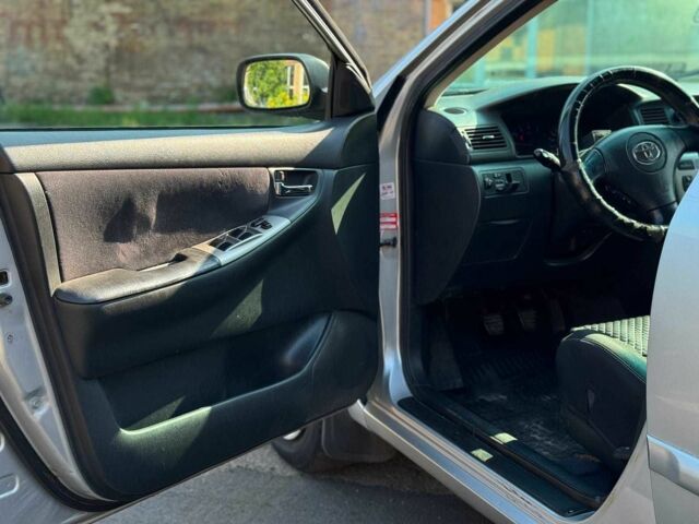 Серый Тойота Королла, объемом двигателя 2 л и пробегом 411 тыс. км за 3440 $, фото 17 на Automoto.ua