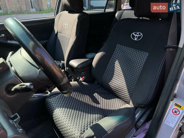 Серый Тойота Королла, объемом двигателя 2 л и пробегом 411 тыс. км за 3990 $, фото 21 на Automoto.ua