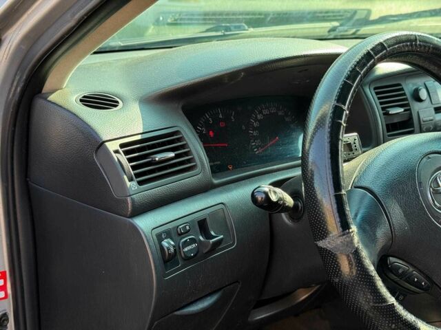 Серый Тойота Королла, объемом двигателя 2 л и пробегом 411 тыс. км за 3440 $, фото 19 на Automoto.ua