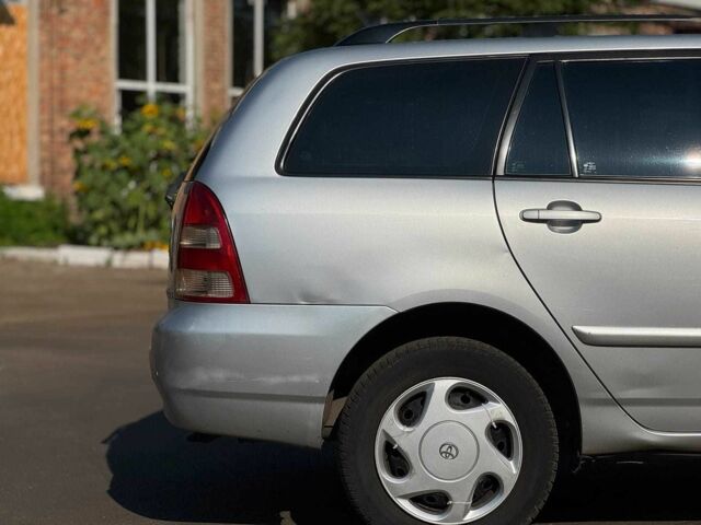 Серый Тойота Королла, объемом двигателя 2 л и пробегом 411 тыс. км за 3440 $, фото 11 на Automoto.ua