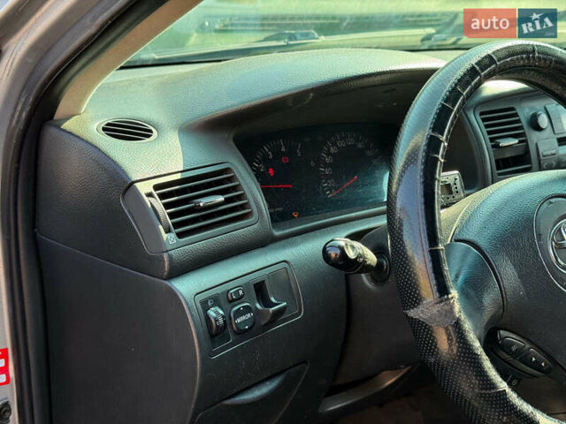 Серый Тойота Королла, объемом двигателя 2 л и пробегом 411 тыс. км за 3990 $, фото 18 на Automoto.ua
