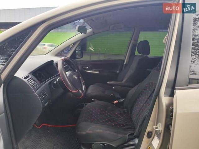 Тойота Королла 2003 в Киеве на Automoto.ua Серый Тойота Королла, объемом двигателя 1.79 л и пробегом 270 тыс. км за 4999 $, фото 7 на Automoto.ua