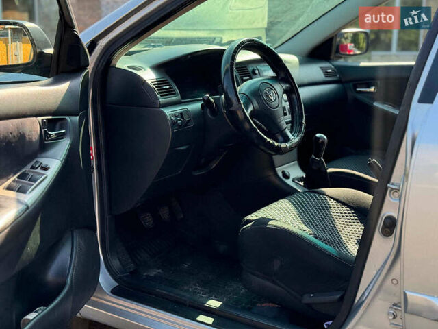 Серый Тойота Королла, объемом двигателя 2 л и пробегом 411 тыс. км за 3990 $, фото 16 на Automoto.ua