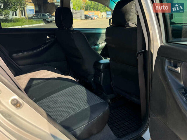 Серый Тойота Королла, объемом двигателя 2 л и пробегом 411 тыс. км за 3990 $, фото 35 на Automoto.ua