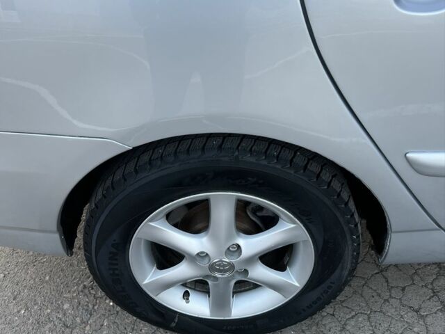 Серый Тойота Королла, объемом двигателя 2 л и пробегом 177 тыс. км за 4999 $, фото 18 на Automoto.ua