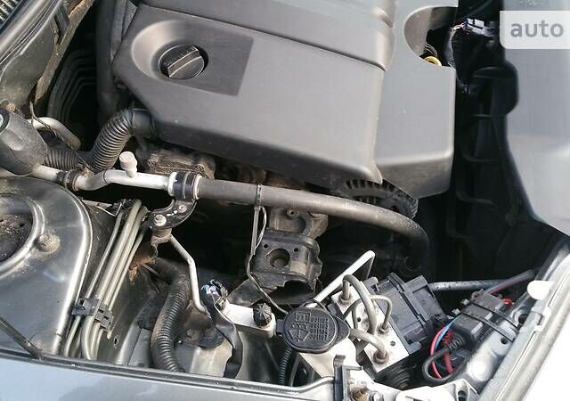 Серый Тойота Королла, объемом двигателя 1.4 л и пробегом 355 тыс. км за 6000 $, фото 26 на Automoto.ua