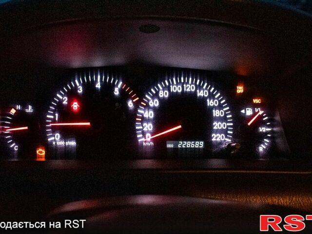 Тойота Королла 2004 в Сумах на Automoto.ua Серый Тойота Королла, объемом двигателя 1.3 л и пробегом 228 тыс. км за 3000 $, фото 6 на Automoto.ua