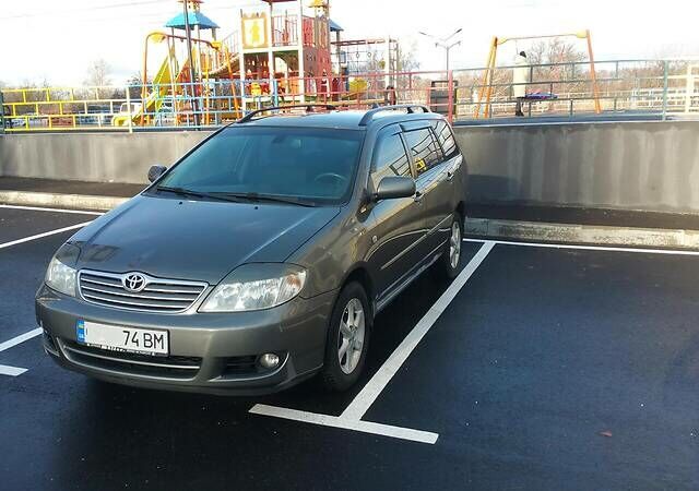 Серый Тойота Королла, объемом двигателя 1.4 л и пробегом 355 тыс. км за 6000 $, фото 3 на Automoto.ua