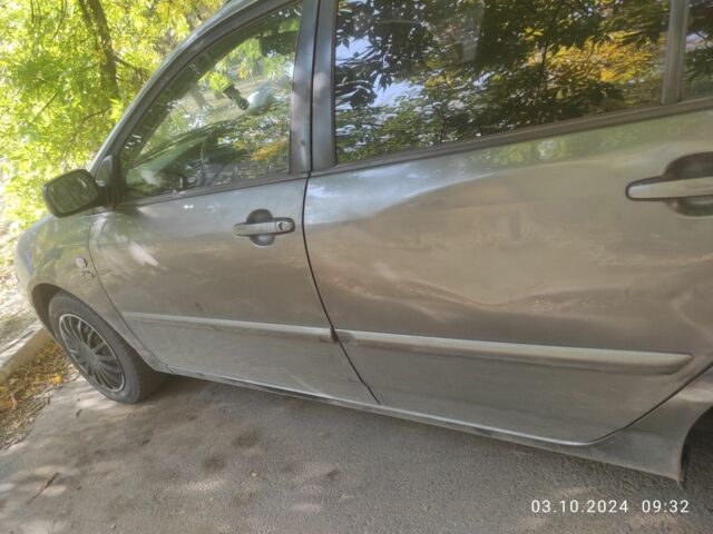 Серый Тойота Королла, объемом двигателя 2 л и пробегом 280 тыс. км за 2200 $, фото 3 на Automoto.ua