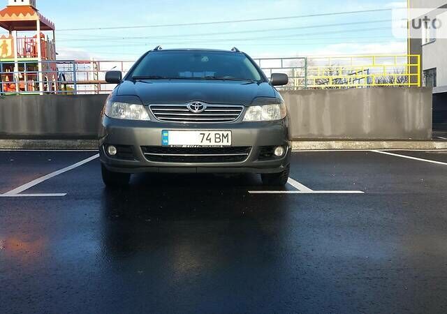 Серый Тойота Королла, объемом двигателя 1.4 л и пробегом 355 тыс. км за 6000 $, фото 2 на Automoto.ua