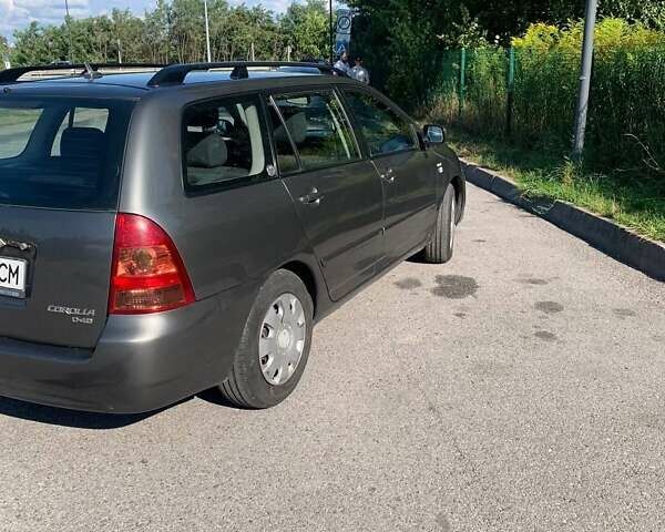 Серый Тойота Королла, объемом двигателя 1.36 л и пробегом 342 тыс. км за 4999 $, фото 3 на Automoto.ua