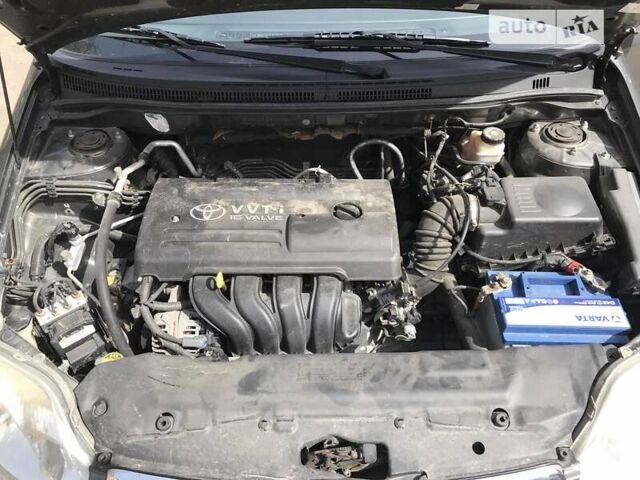 Сірий Тойота Королла, об'ємом двигуна 1.4 л та пробігом 260 тис. км за 4750 $, фото 24 на Automoto.ua