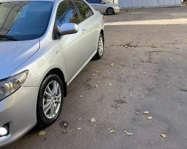 Сірий Тойота Королла, об'ємом двигуна 1.6 л та пробігом 217 тис. км за 5650 $, фото 2 на Automoto.ua