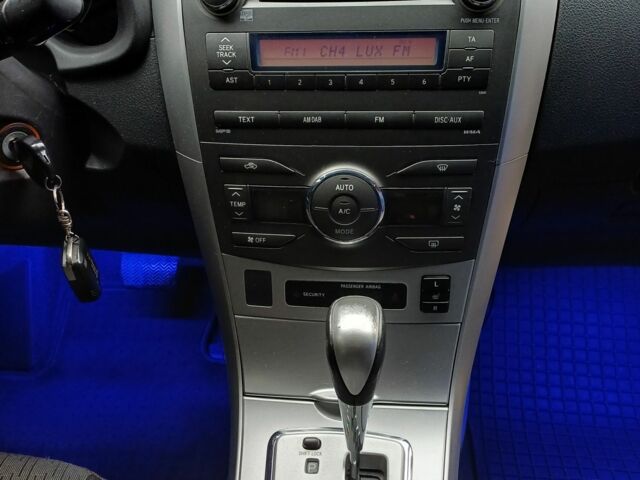 Серый Тойота Королла, объемом двигателя 1 л и пробегом 85 тыс. км за 10500 $, фото 15 на Automoto.ua