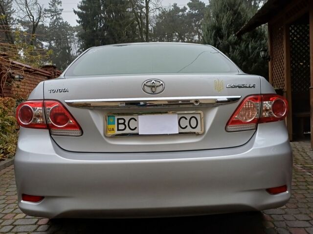 Серый Тойота Королла, объемом двигателя 1 л и пробегом 85 тыс. км за 10500 $, фото 8 на Automoto.ua