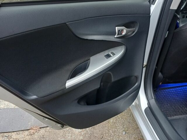 Серый Тойота Королла, объемом двигателя 1 л и пробегом 85 тыс. км за 10500 $, фото 10 на Automoto.ua