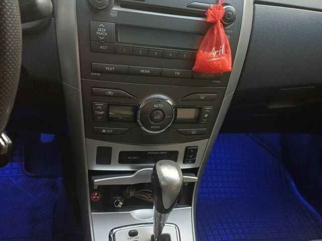 Серый Тойота Королла, объемом двигателя 1 л и пробегом 85 тыс. км за 10500 $, фото 21 на Automoto.ua