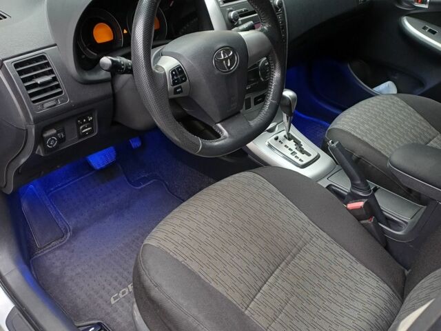 Серый Тойота Королла, объемом двигателя 1 л и пробегом 85 тыс. км за 10500 $, фото 12 на Automoto.ua