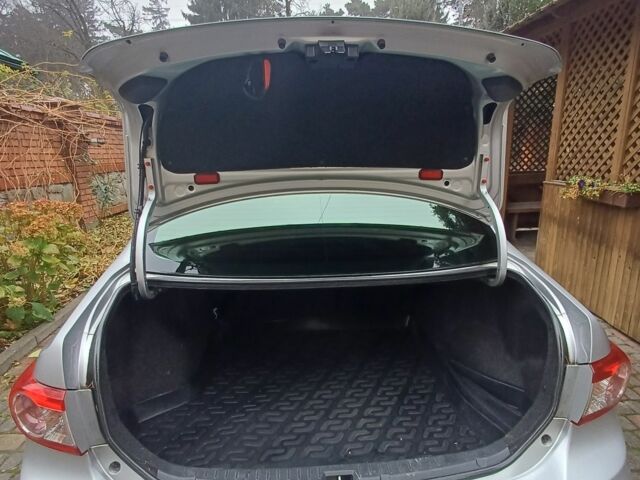 Серый Тойота Королла, объемом двигателя 1 л и пробегом 85 тыс. км за 10500 $, фото 6 на Automoto.ua