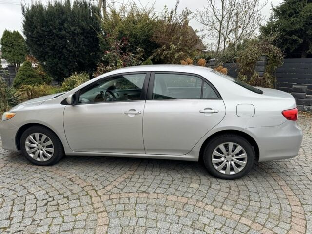 Серый Тойота Королла, объемом двигателя 1.8 л и пробегом 158 тыс. км за 9000 $, фото 1 на Automoto.ua