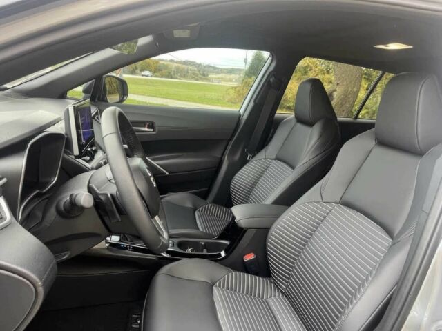 Сірий Тойота Королла, об'ємом двигуна 2 л та пробігом 19 тис. км за 20000 $, фото 8 на Automoto.ua