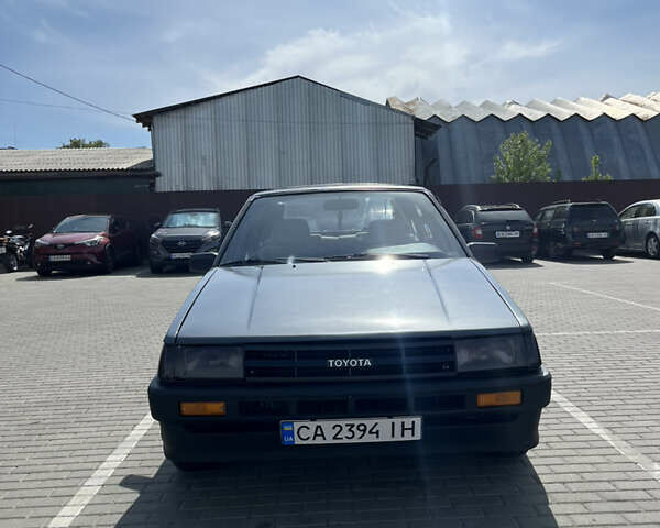 Серый Тойота Королла, объемом двигателя 1.3 л и пробегом 450 тыс. км за 1700 $, фото 1 на Automoto.ua