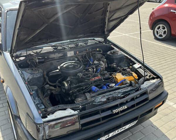 Серый Тойота Королла, объемом двигателя 1.3 л и пробегом 450 тыс. км за 1700 $, фото 12 на Automoto.ua