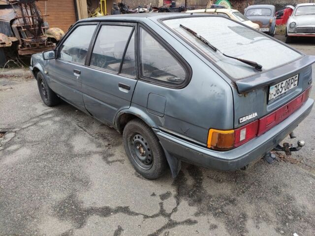 Серый Тойота Королла, объемом двигателя 1.3 л и пробегом 300 тыс. км за 238 $, фото 6 на Automoto.ua