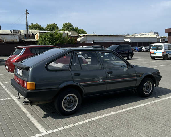 Серый Тойота Королла, объемом двигателя 1.3 л и пробегом 450 тыс. км за 1700 $, фото 7 на Automoto.ua