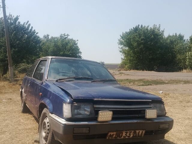 Синий Тойота Королла, объемом двигателя 1.5 л и пробегом 140 тыс. км за 264 $, фото 1 на Automoto.ua