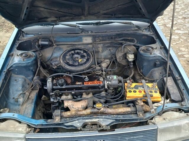 Синий Тойота Королла, объемом двигателя 1.3 л и пробегом 860 тыс. км за 476 $, фото 4 на Automoto.ua