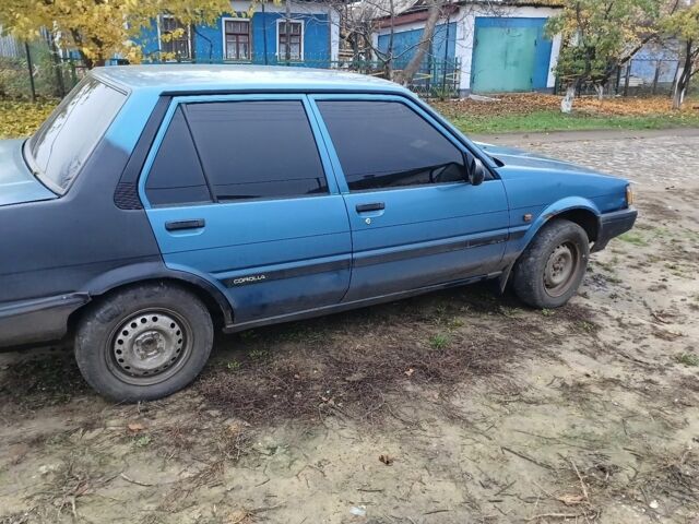 Синий Тойота Королла, объемом двигателя 1.3 л и пробегом 860 тыс. км за 476 $, фото 3 на Automoto.ua