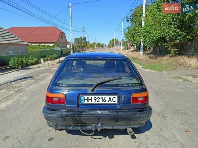 Синій Тойота Королла, об'ємом двигуна 1.3 л та пробігом 500 тис. км за 1399 $, фото 2 на Automoto.ua