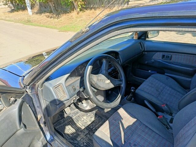 Синий Тойота Королла, объемом двигателя 1.3 л и пробегом 1 тыс. км за 1200 $, фото 5 на Automoto.ua