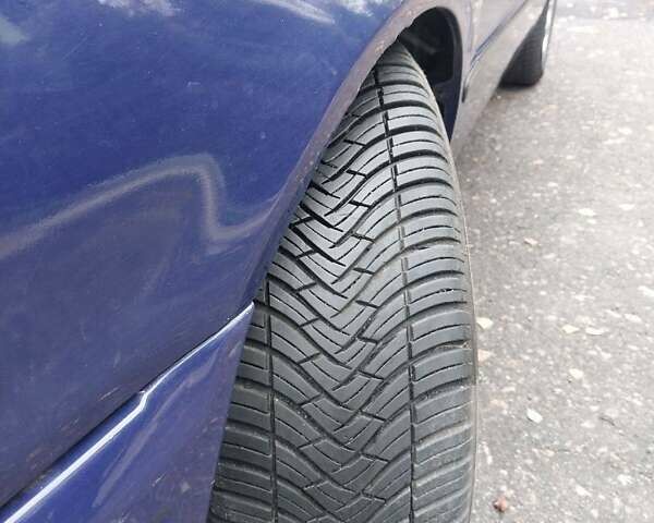 Синий Тойота Королла, объемом двигателя 1.3 л и пробегом 269 тыс. км за 2900 $, фото 2 на Automoto.ua