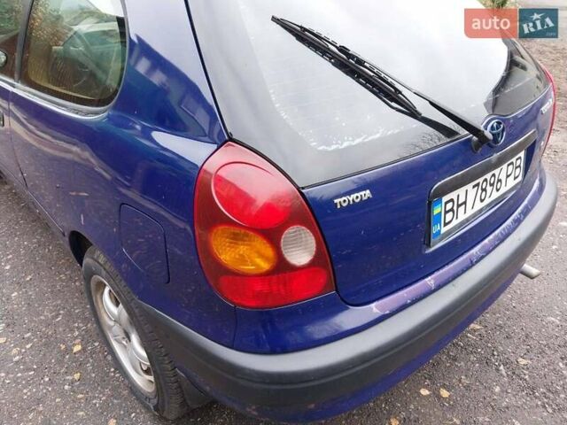 Синий Тойота Королла, объемом двигателя 1.3 л и пробегом 269 тыс. км за 2900 $, фото 3 на Automoto.ua