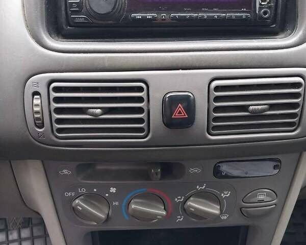 Синий Тойота Королла, объемом двигателя 1.3 л и пробегом 269 тыс. км за 2900 $, фото 15 на Automoto.ua