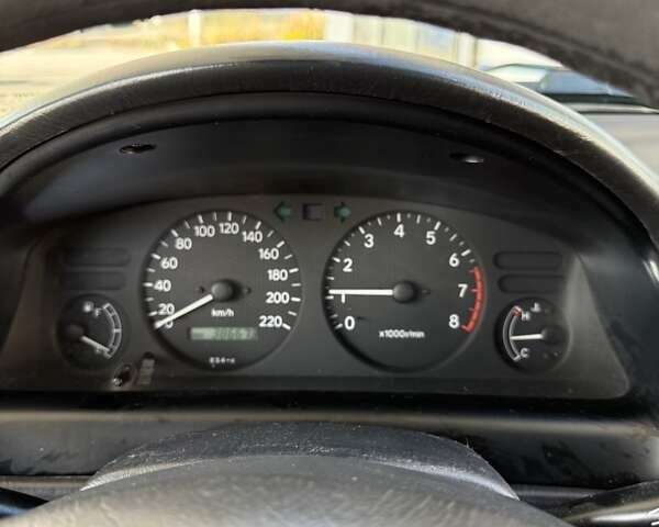 Синій Тойота Королла, об'ємом двигуна 1.4 л та пробігом 395 тис. км за 3100 $, фото 9 на Automoto.ua