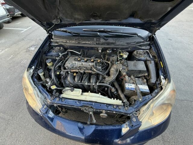 Синій Тойота Королла, об'ємом двигуна 1.8 л та пробігом 250 тис. км за 4800 $, фото 13 на Automoto.ua