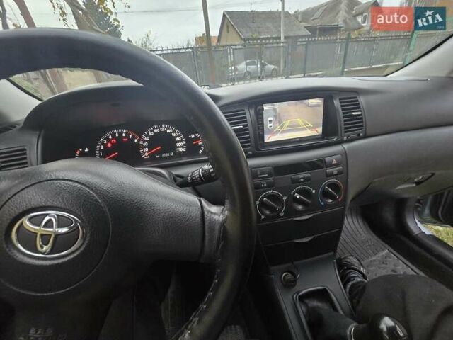 Синий Тойота Королла, объемом двигателя 1.6 л и пробегом 160 тыс. км за 4500 $, фото 4 на Automoto.ua