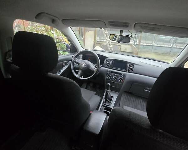 Синий Тойота Королла, объемом двигателя 1.6 л и пробегом 160 тыс. км за 4500 $, фото 5 на Automoto.ua