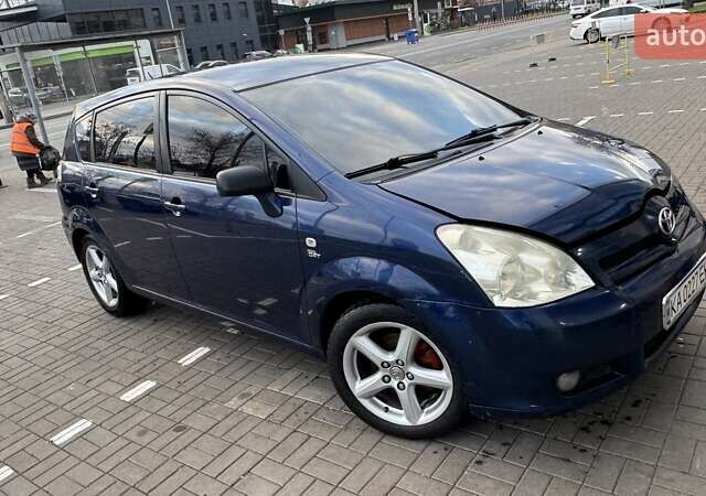 Синий Тойота Королла, объемом двигателя 2.2 л и пробегом 260 тыс. км за 4700 $, фото 1 на Automoto.ua